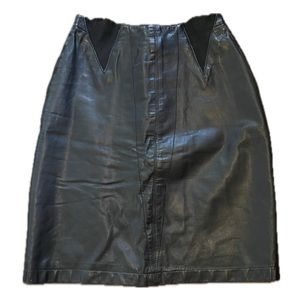 FORENZA • Vintage • Italy • Leather • Black • Mini • Skirt • Lace • 4 •